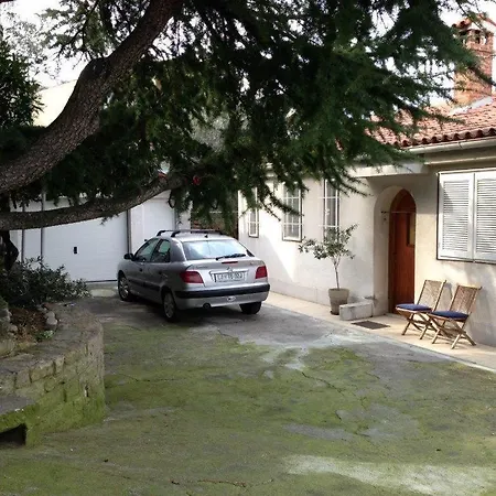 Garden Apartment